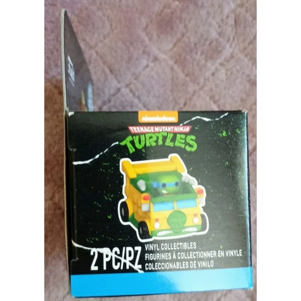 Funko Bitty Pop! Rides Teenage Mutant Ninja Turtles Leonardo & Turtle Van Vinyl